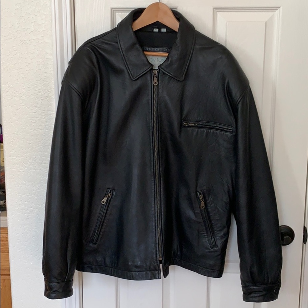 Skins by Tora 90’s leather jacket